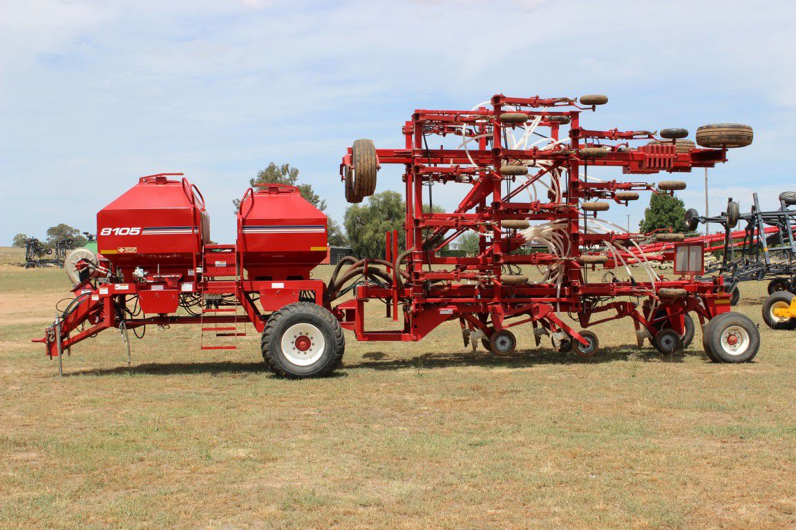 Morris Air Seeders Beulah Machinery